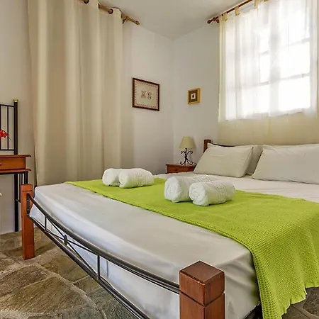 Ageri Appartamento Stafylos